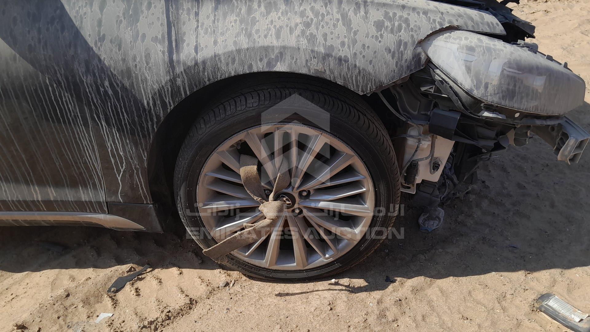 2018 HYUNDAI AZERA VIN: KMHF341F6JA182385