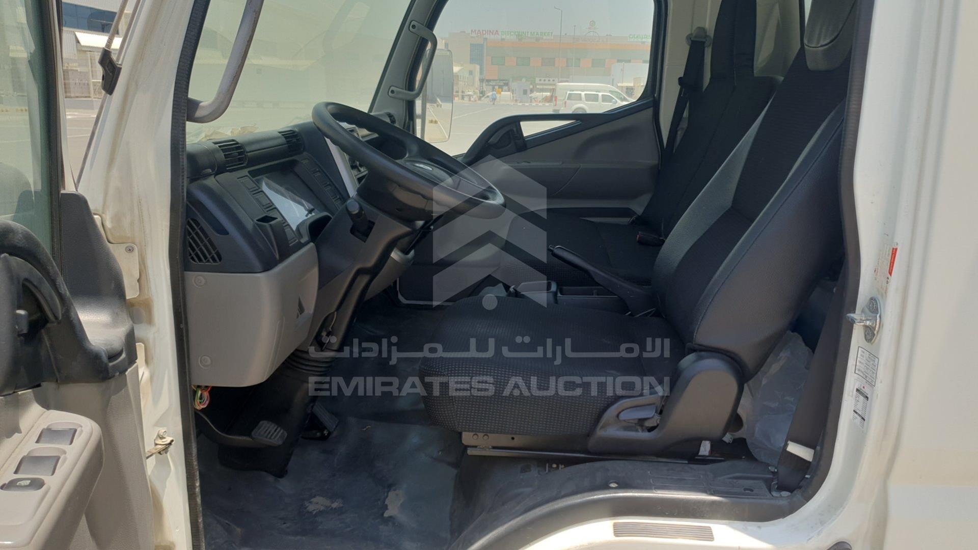 2017 MITSUBISHI CANTER VIN: JL7B6E1P4HK016110