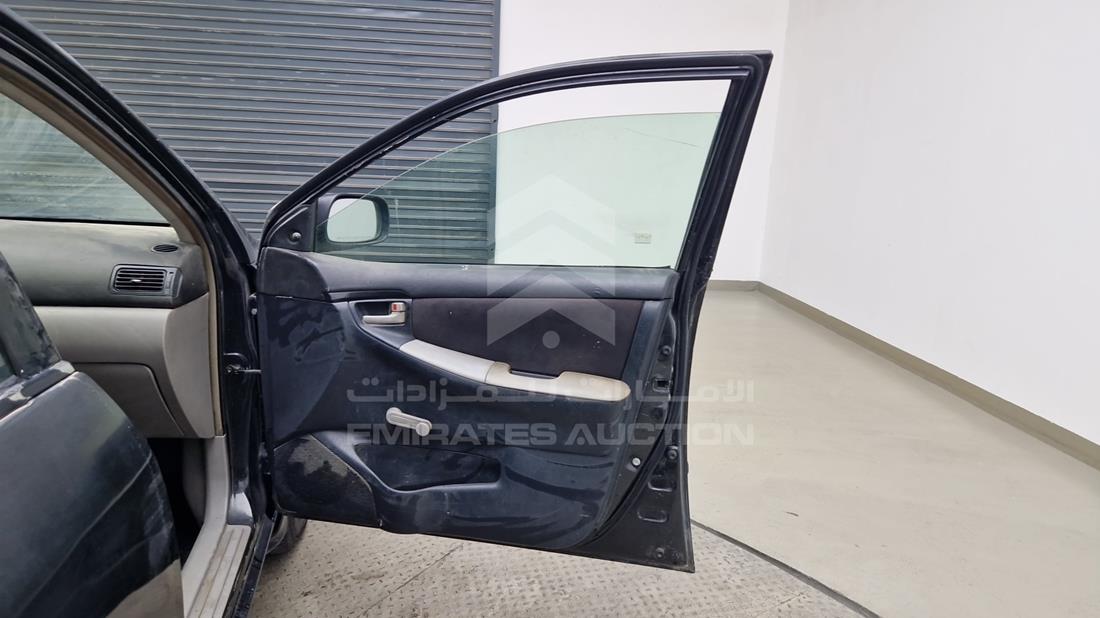 2001 Toyota Corolla — Front Right Door — Photo 27