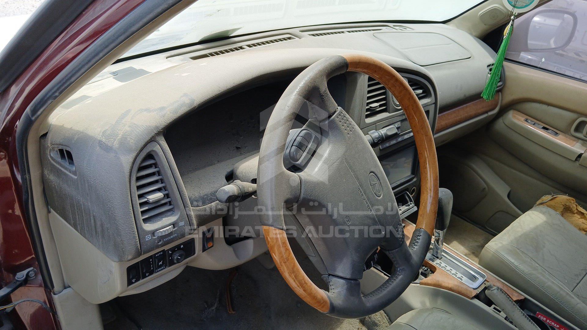 2001 INFINITI QX4 VIN: JNRDR07Y41W100782