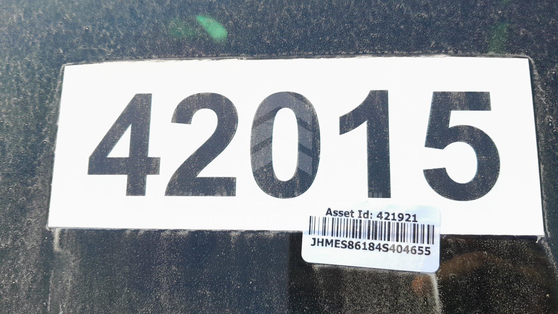 2004 HONDA CIVIC VIN: JHMES86184S404655