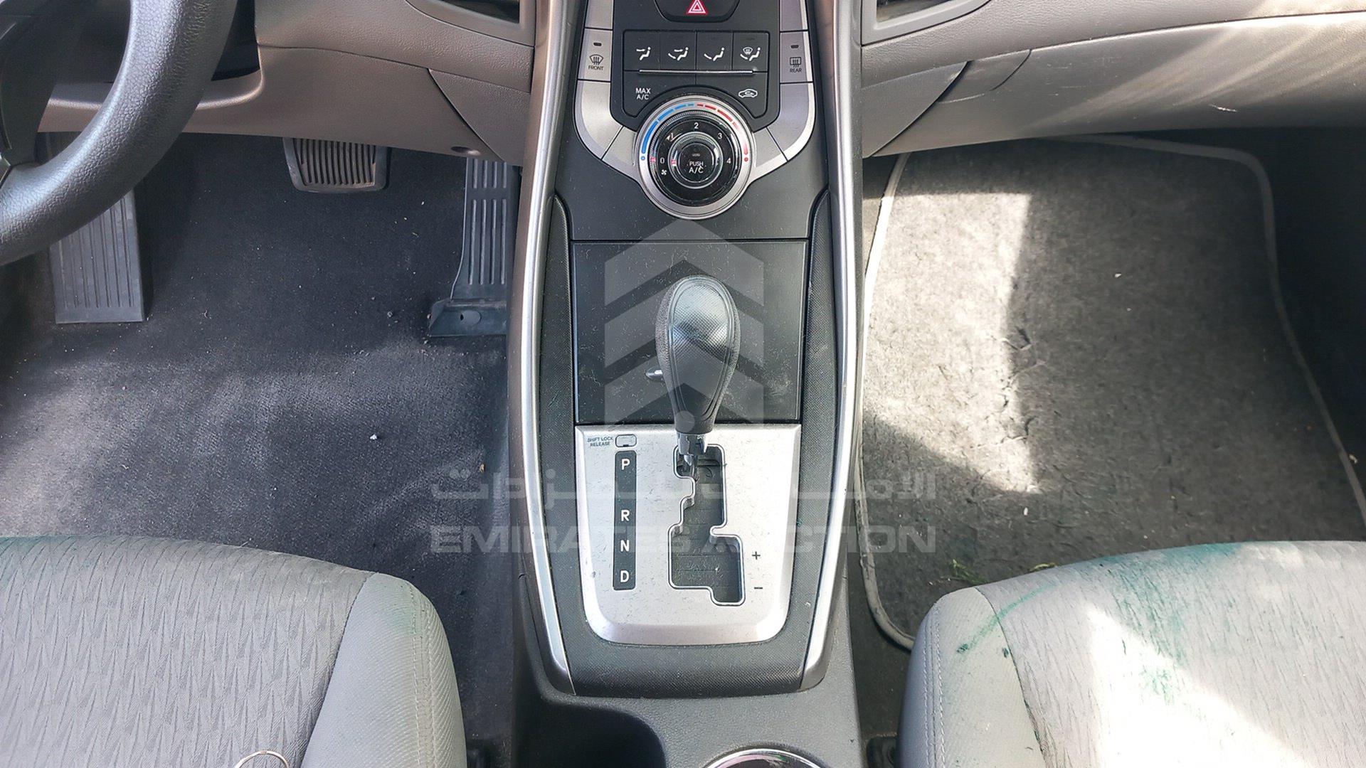 2013 HYUNDAI ELANTRA VIN: KMHDG41C1DU604499