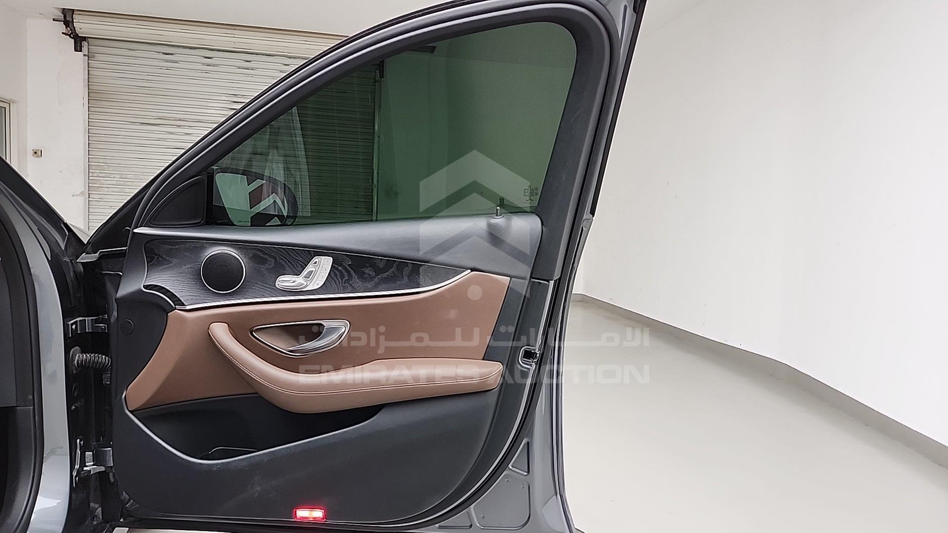 2019 MERCEDES E 350 VIN: WDDZF8FB7KA533088