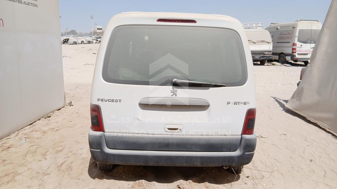2009 Peugeot Partner — Rear View — Photo 7