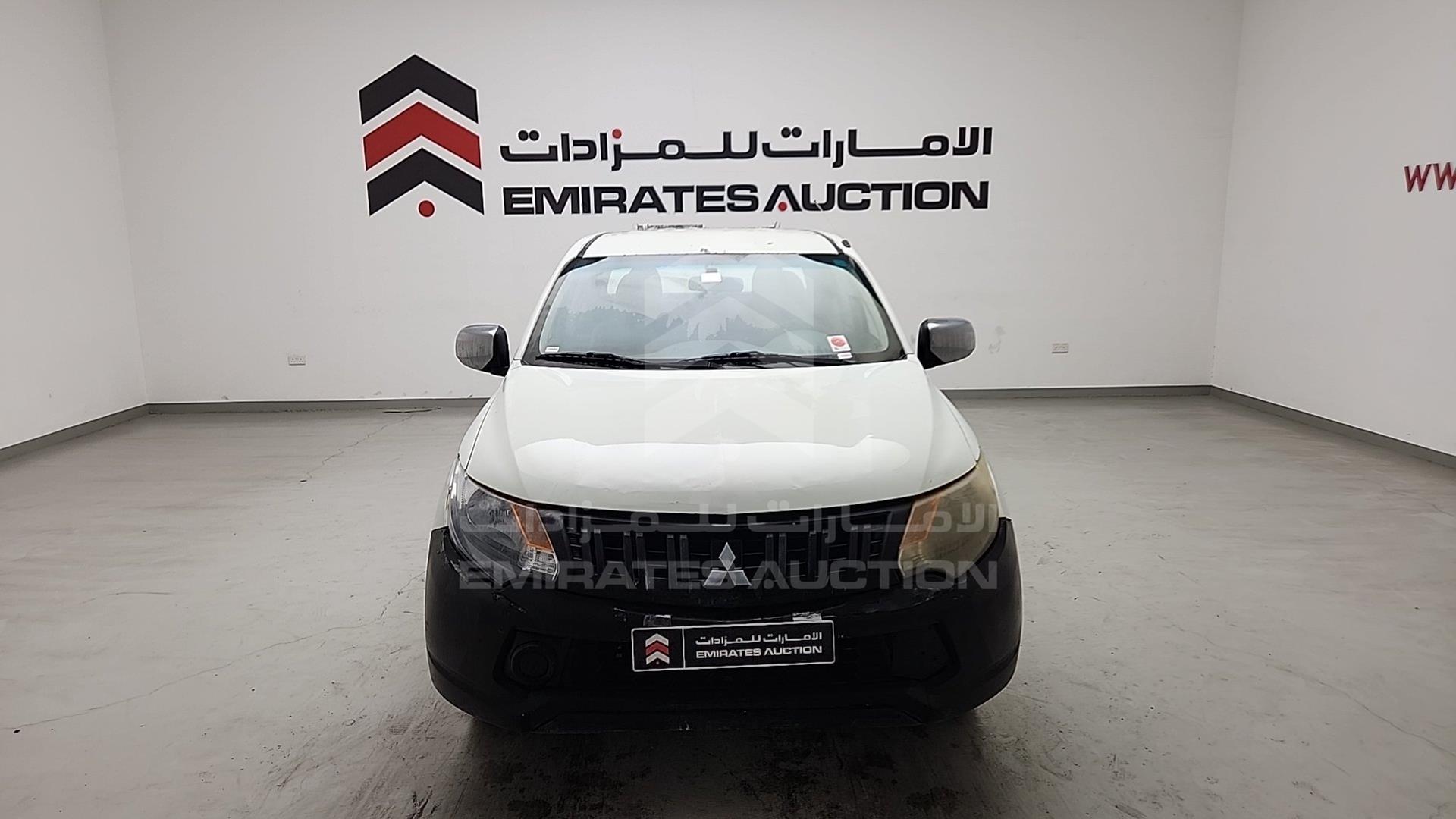 2016 MITSUBISHI L 200 VIN: MMBJNKJ40GH003029
