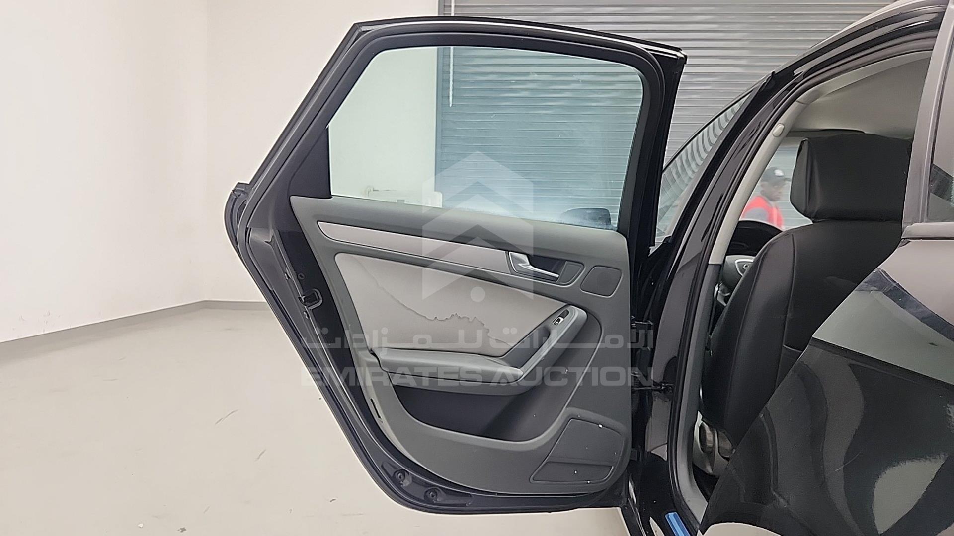 2013 AUDI A4 VIN: WAUACCFL6DA084952