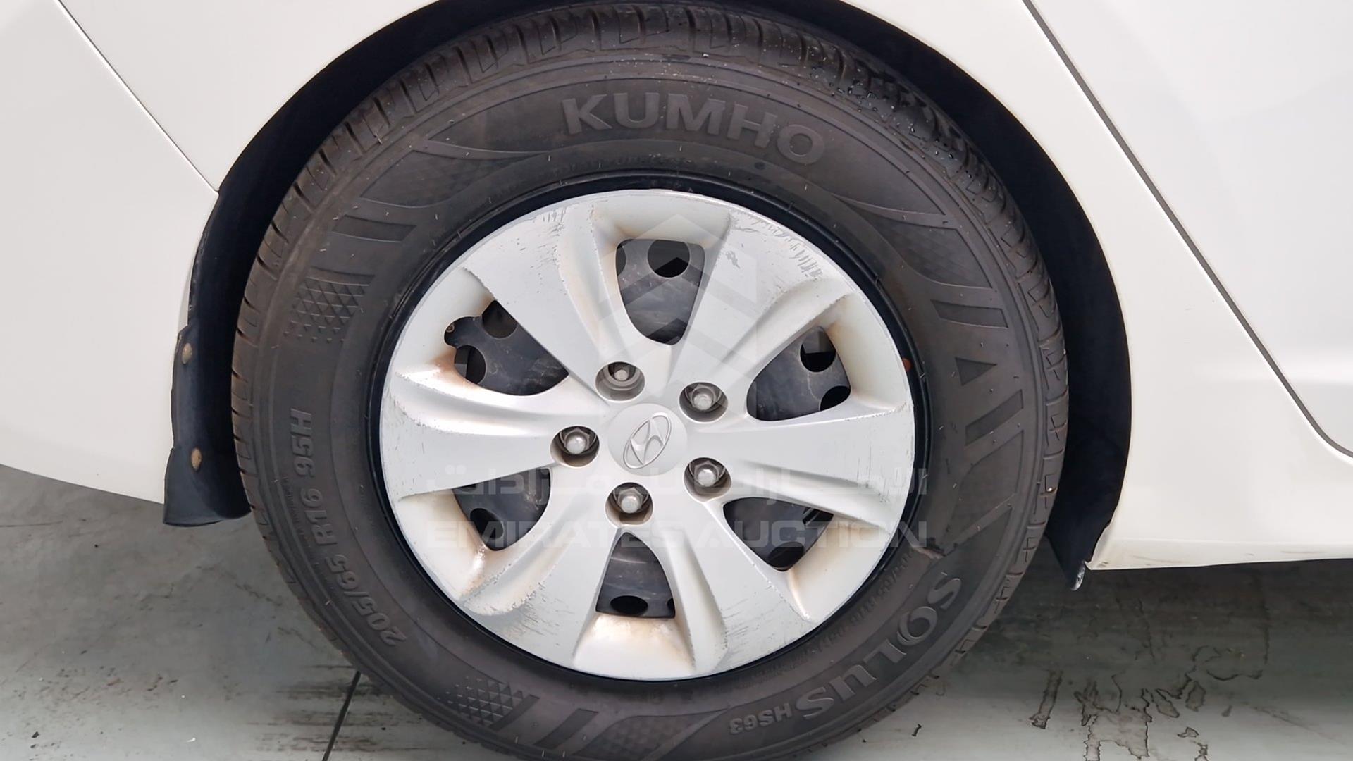 2015 HYUNDAI ELANTRA VIN: KMHDG41C2FU254450