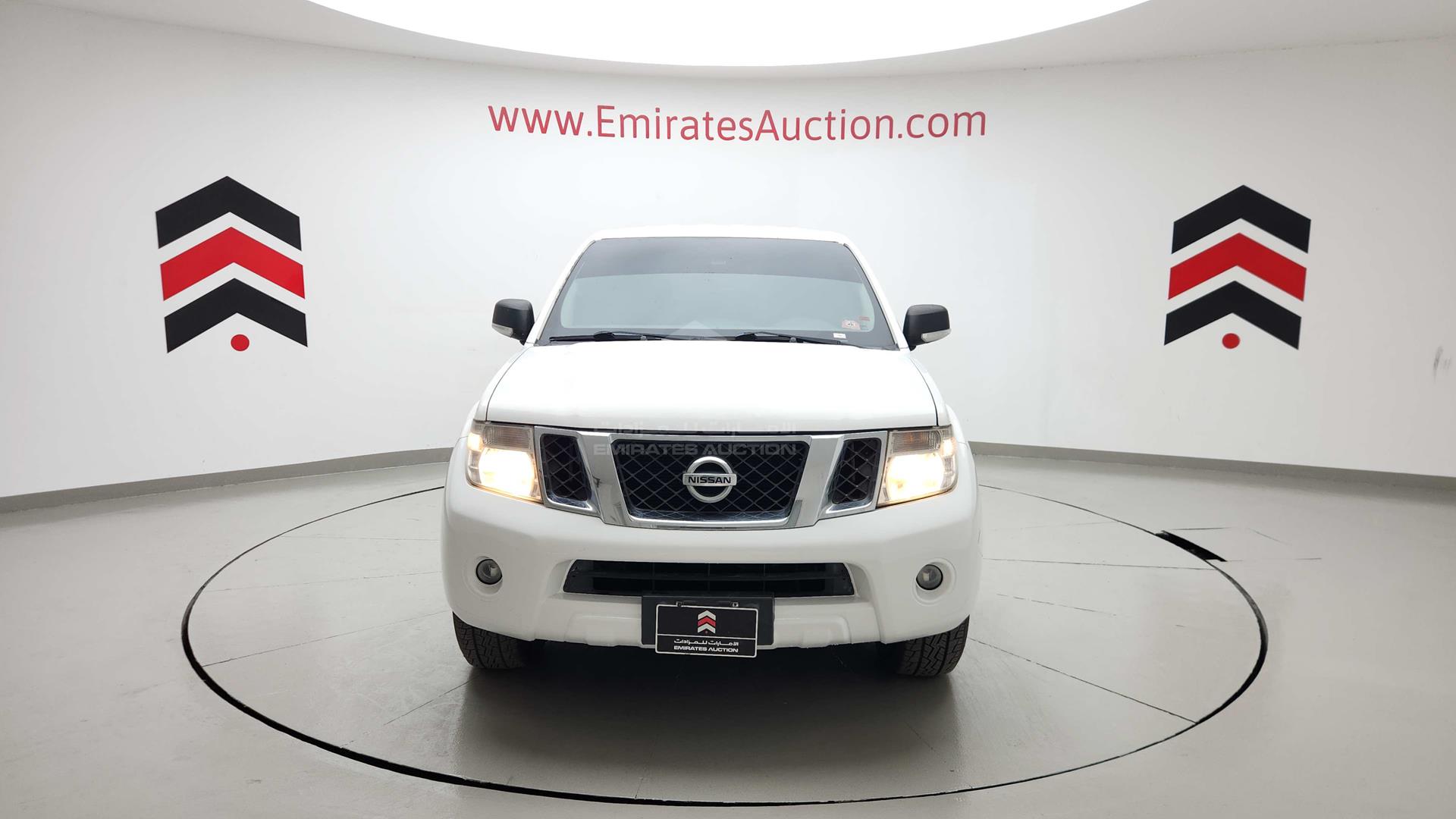 2015 NISSAN PATHFINDER VIN: VSKLR11A9FA581435
