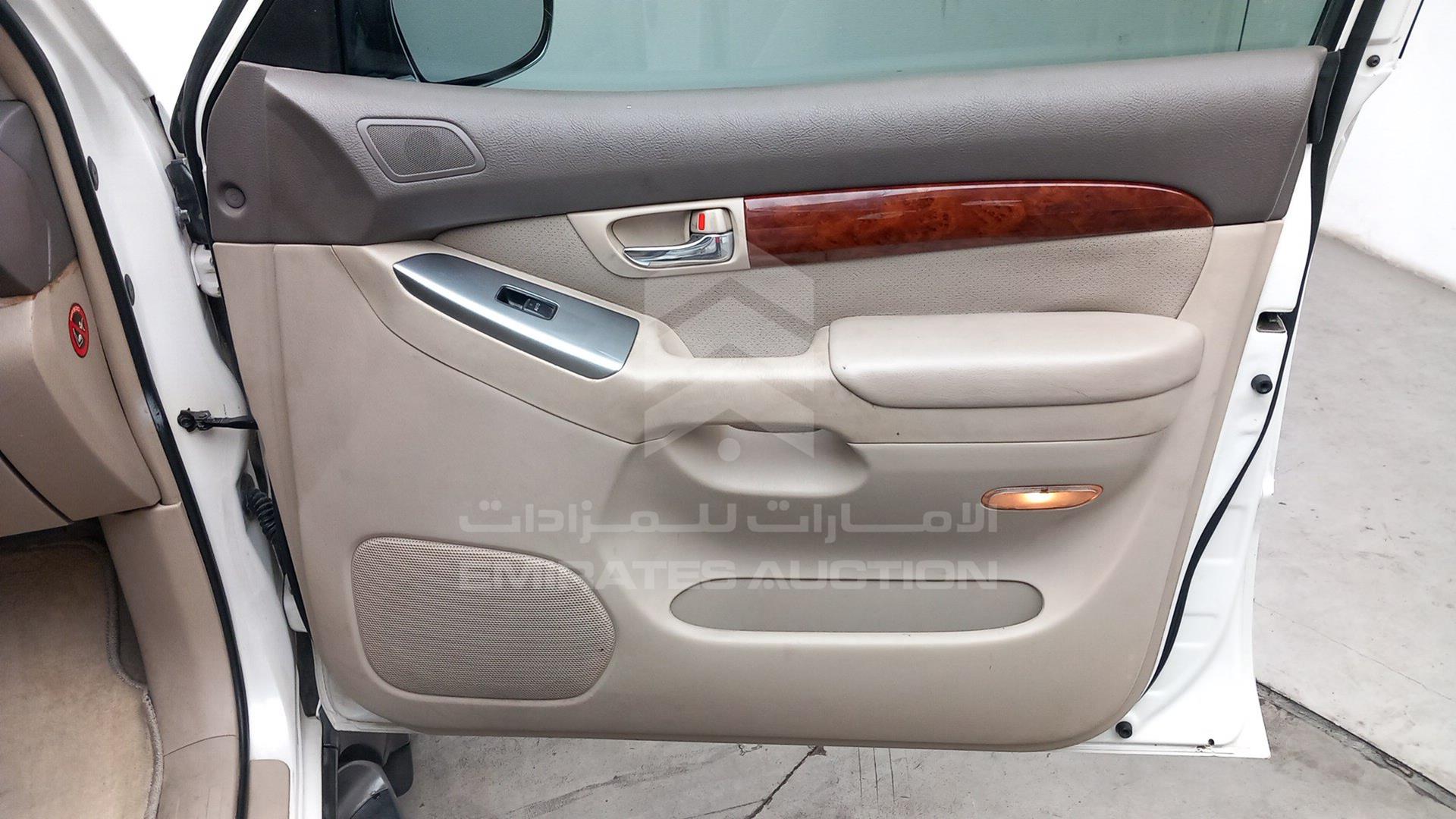 2006 TOYOTA PRADO VIN: JTEBL29J065043302