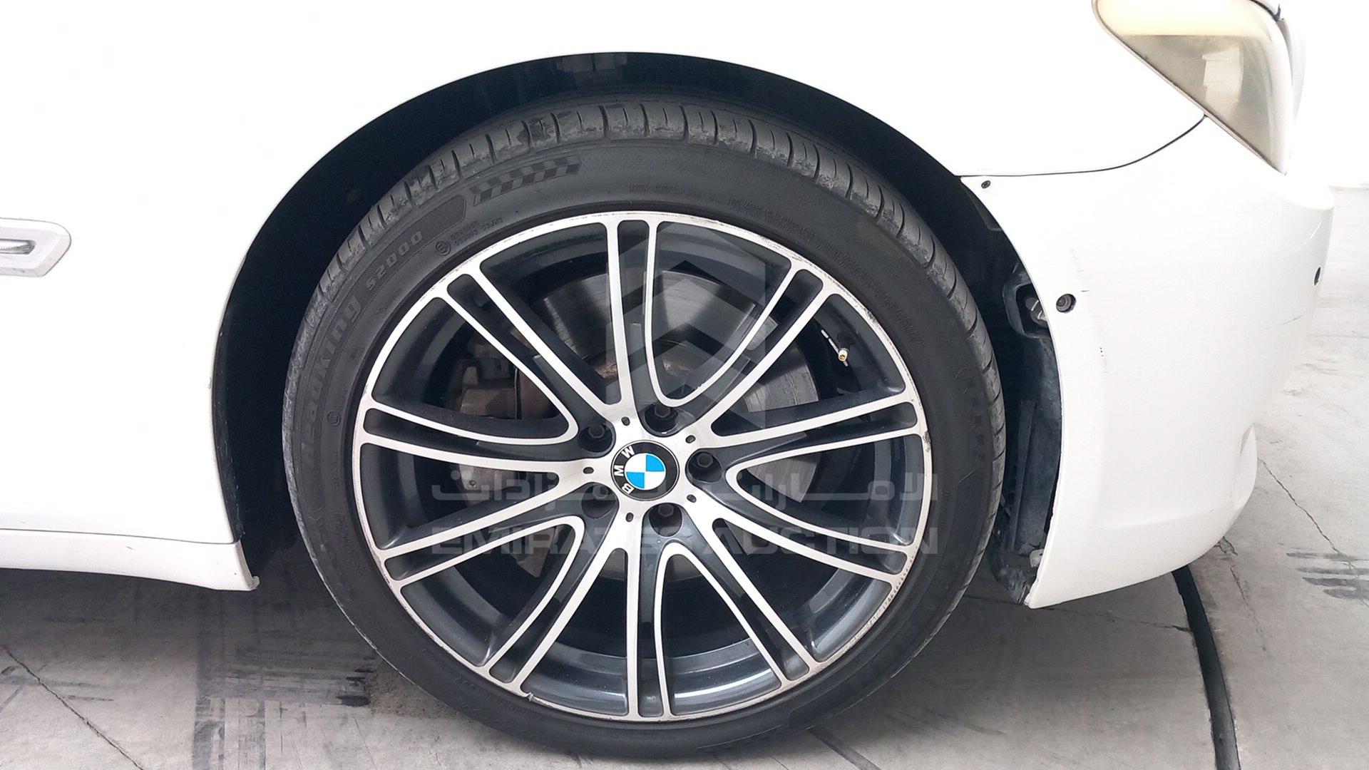 2009 BMW 750 I VIN: WBAKB81069CY52975
