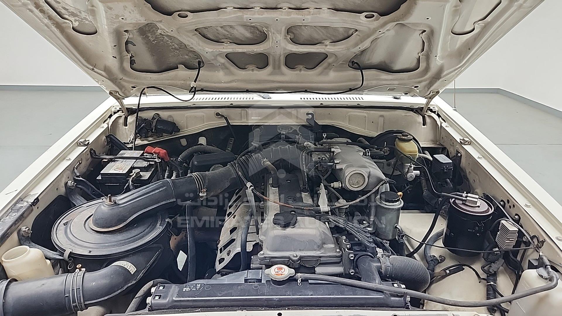 2008 TOYOTA LAND CRUISER PICKUP VIN: JTFLJ71J888015795
