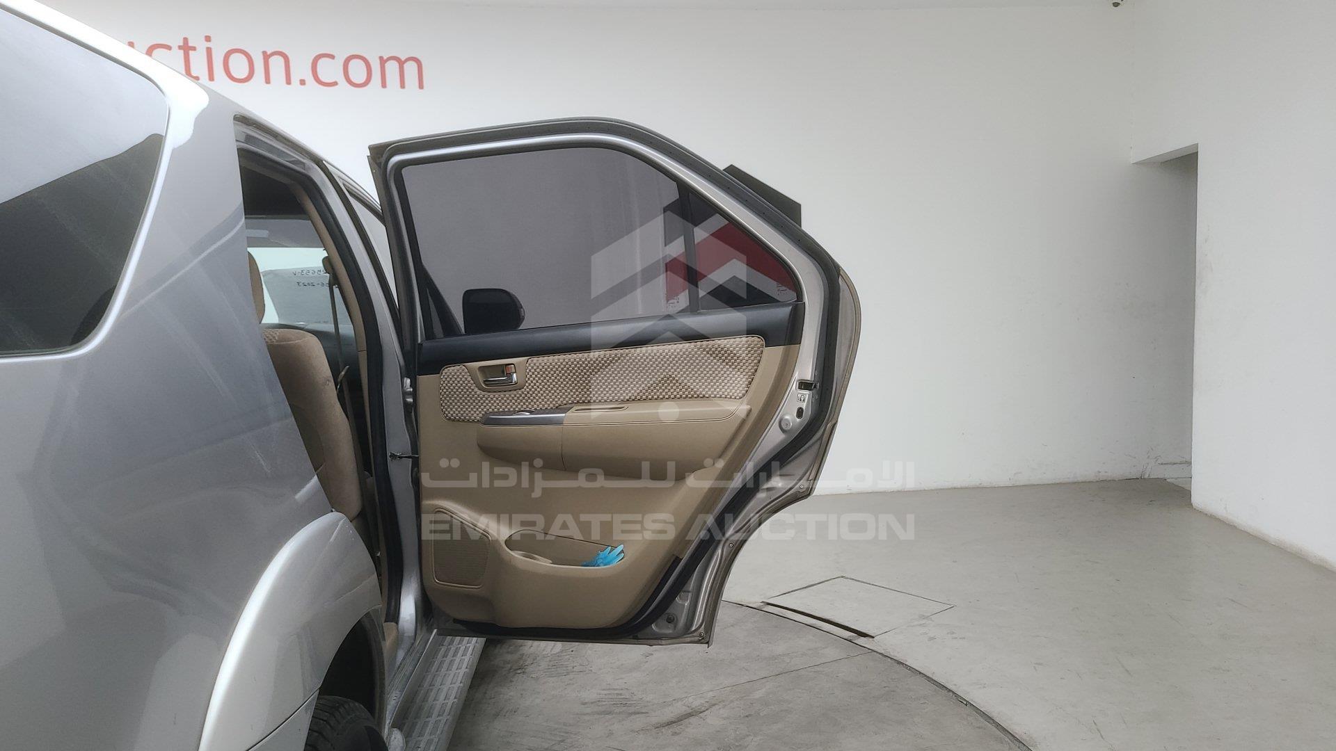 MHFYX59G2F8069864 - 2015 Toyota Fortuner - #428513