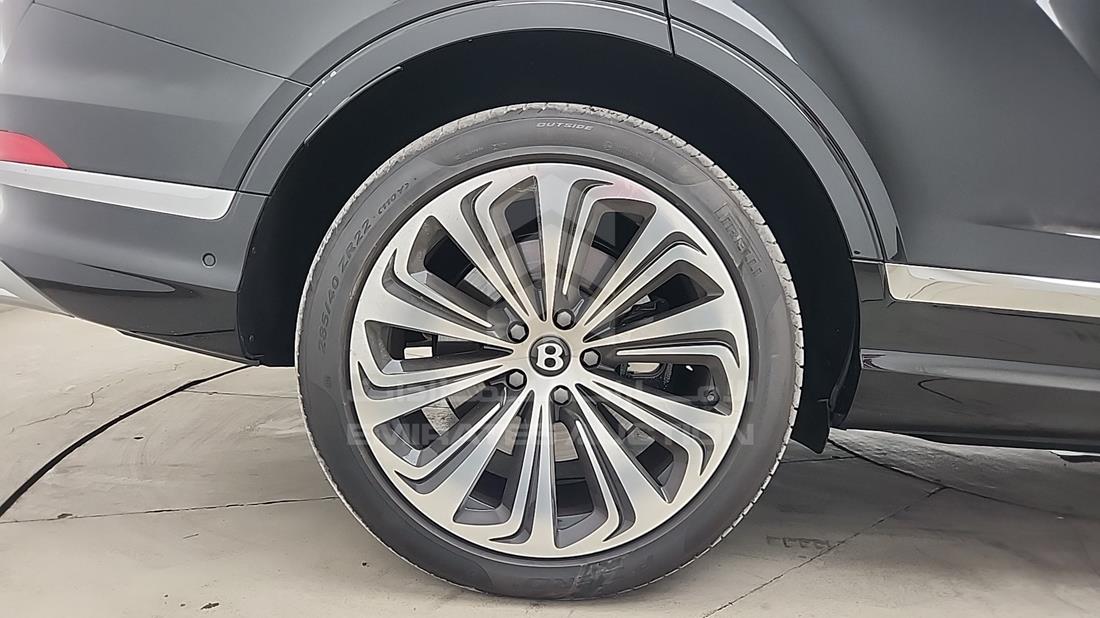 2025 Bentley Bentayga — Rear Right Tyre — Photo 37