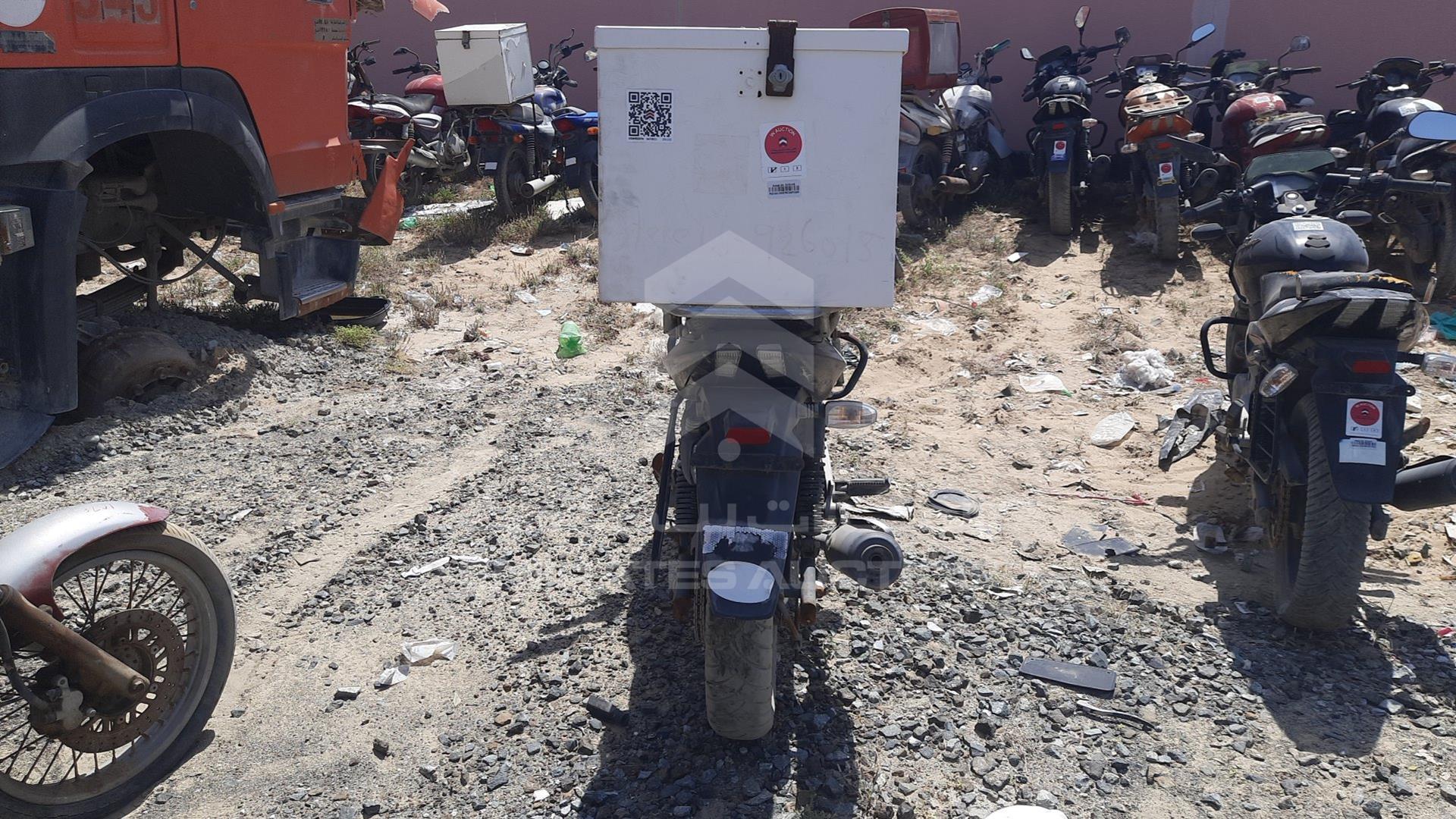 2014 BAJAJ 180 CC VIN: MD2A12DZ7ECA87338