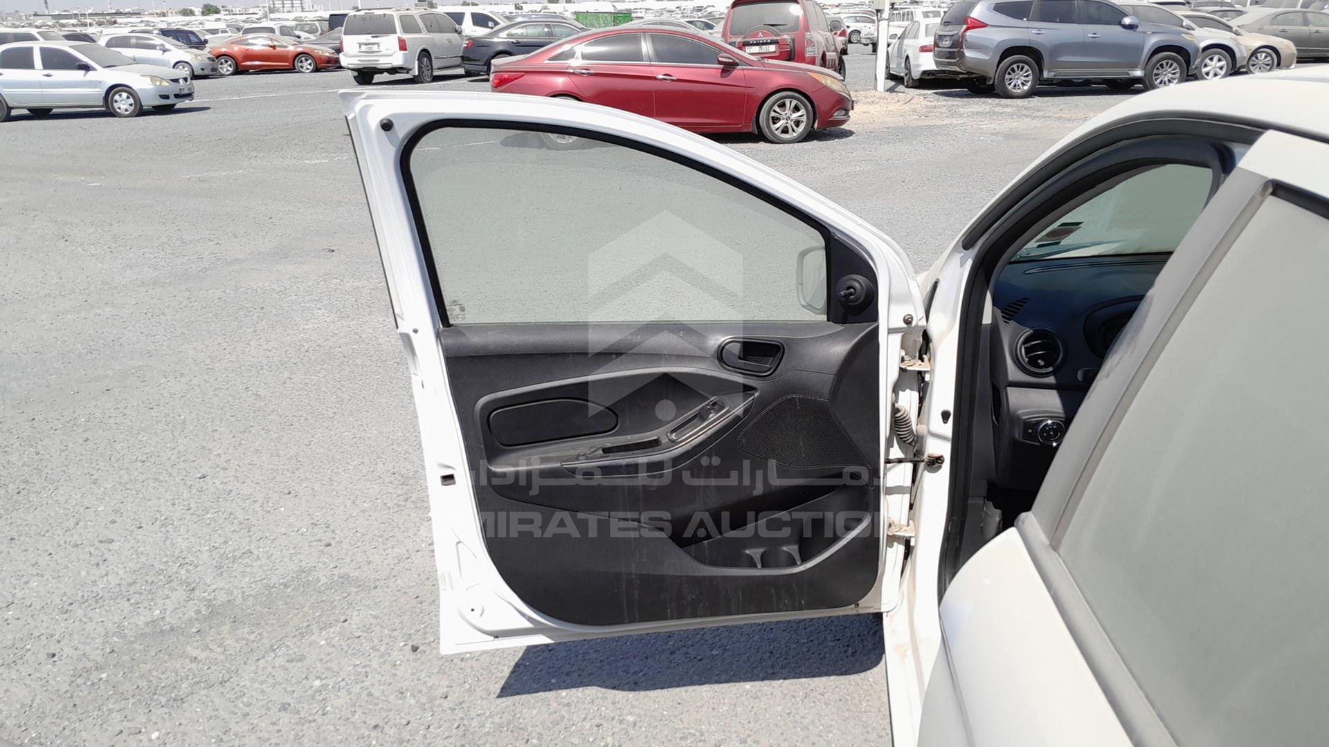 2016 FORD FIGO VIN: MAJTKBGE1GTT06112
