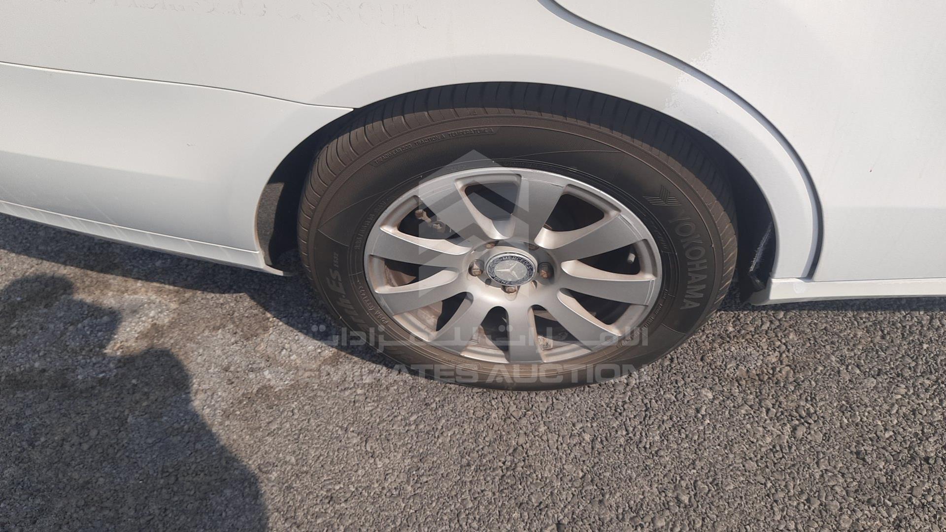 2010 MERCEDES --- VIN: WDDHF5EB3AA250505