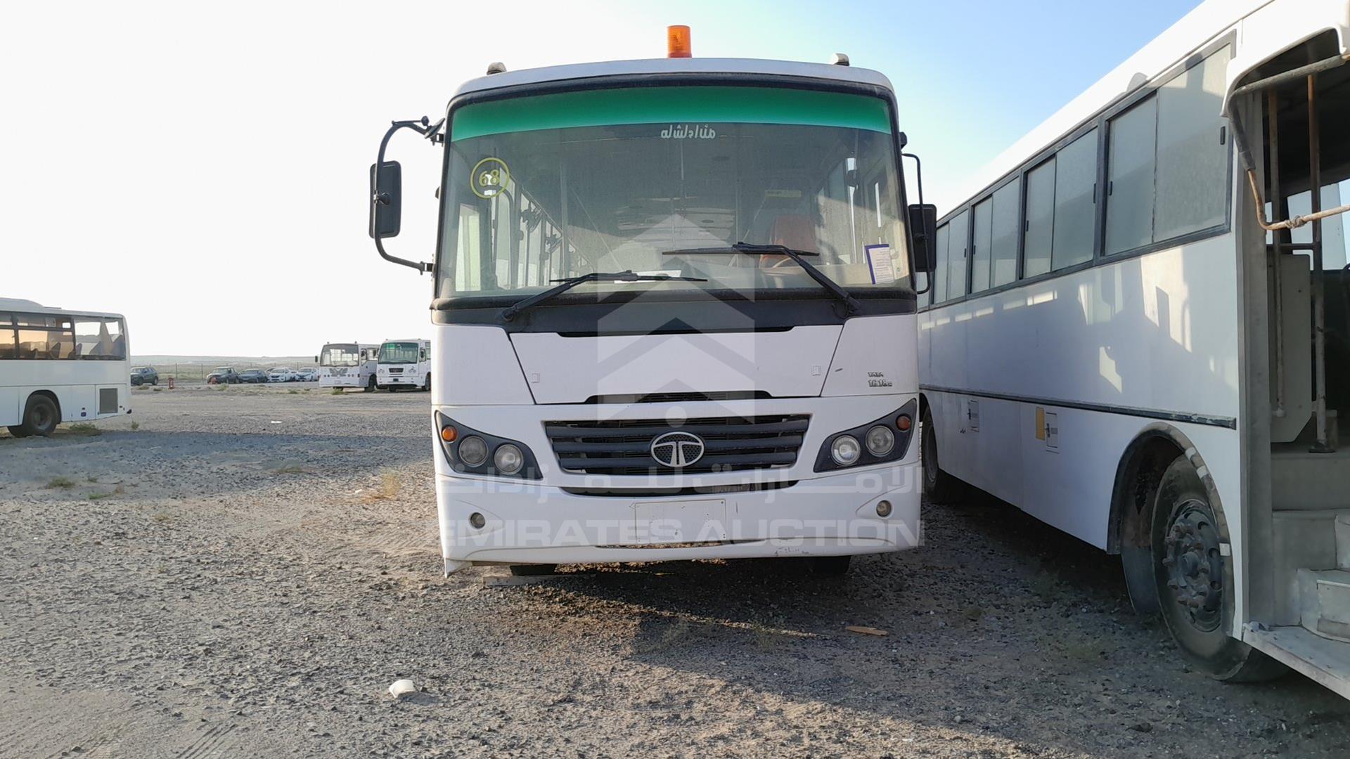 2014 TATA LPO1618 VIN: MAT449253E0L00526