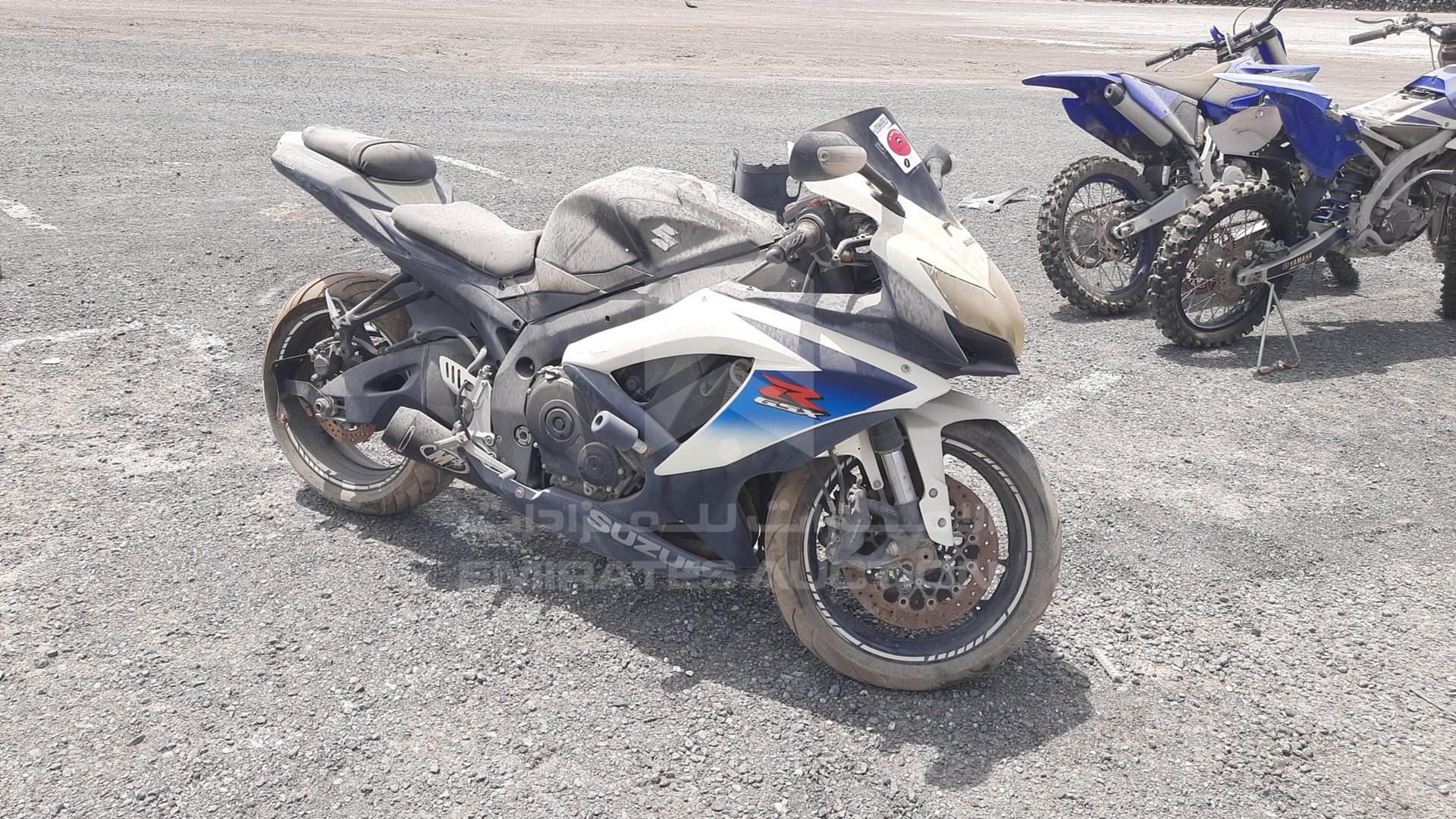 2009 SUZUKI GSXR 750 VIN: JS1GR7LA392100977