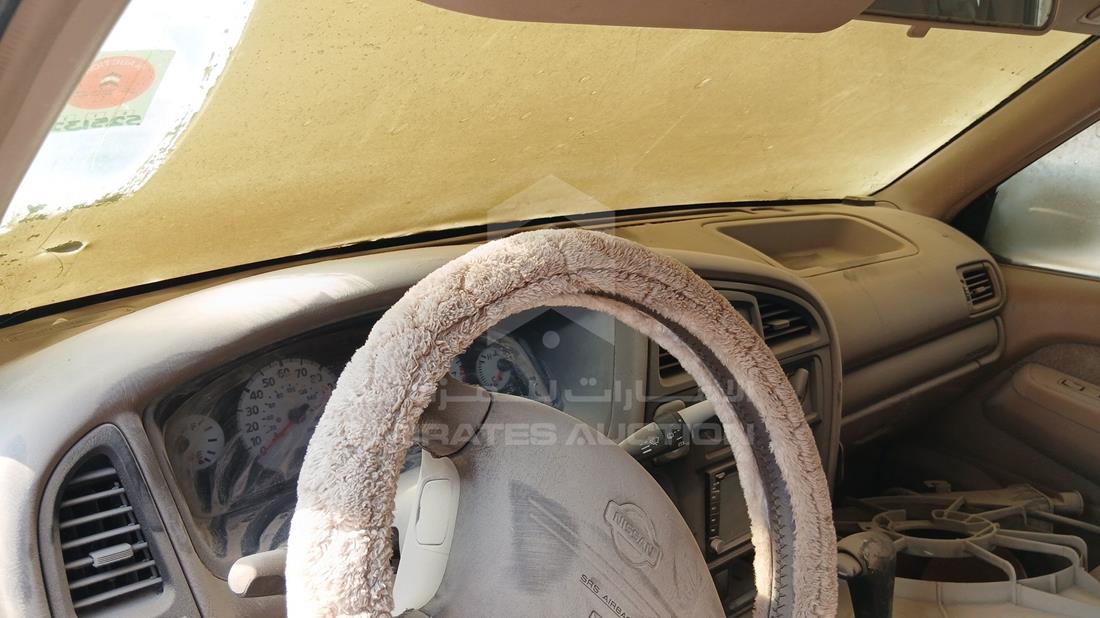 2001 Nissan Pathfinder — Full Dashboard View — Photo 15