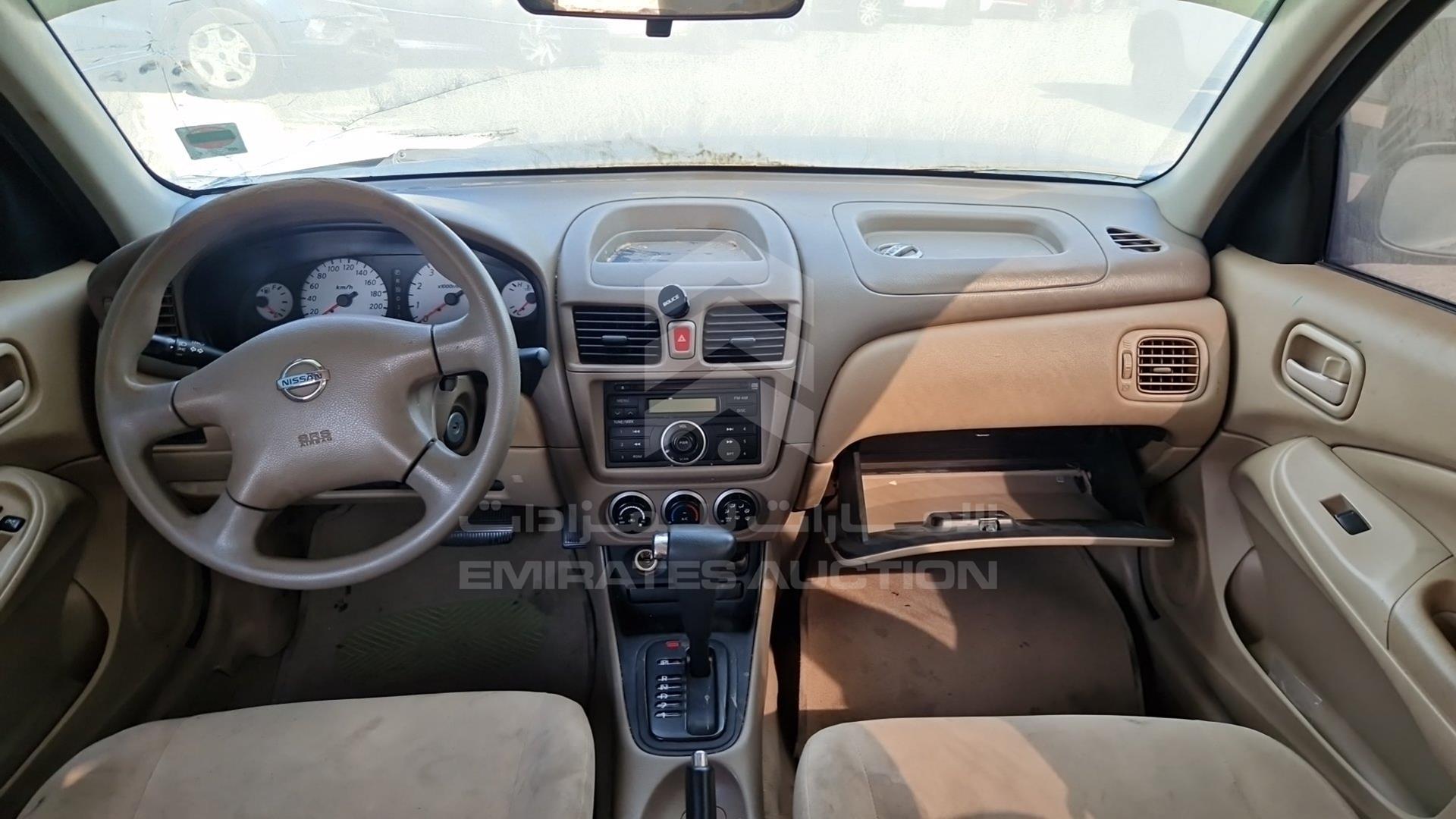 2011 NISSAN SUNNY VIN: JN1FN61C3BW209081