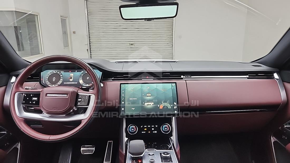 2023 Range Rover HSE — Full Dashboard View — Photo 17
