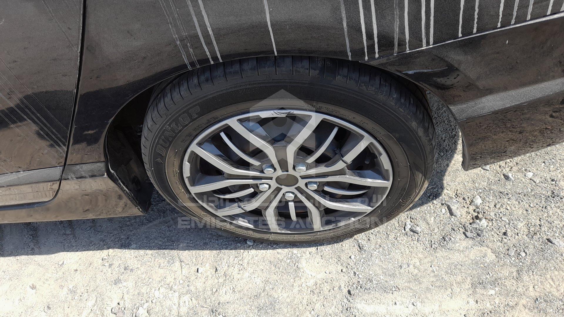 2009 HONDA CIVIC VIN: JHMFD162X9S404260