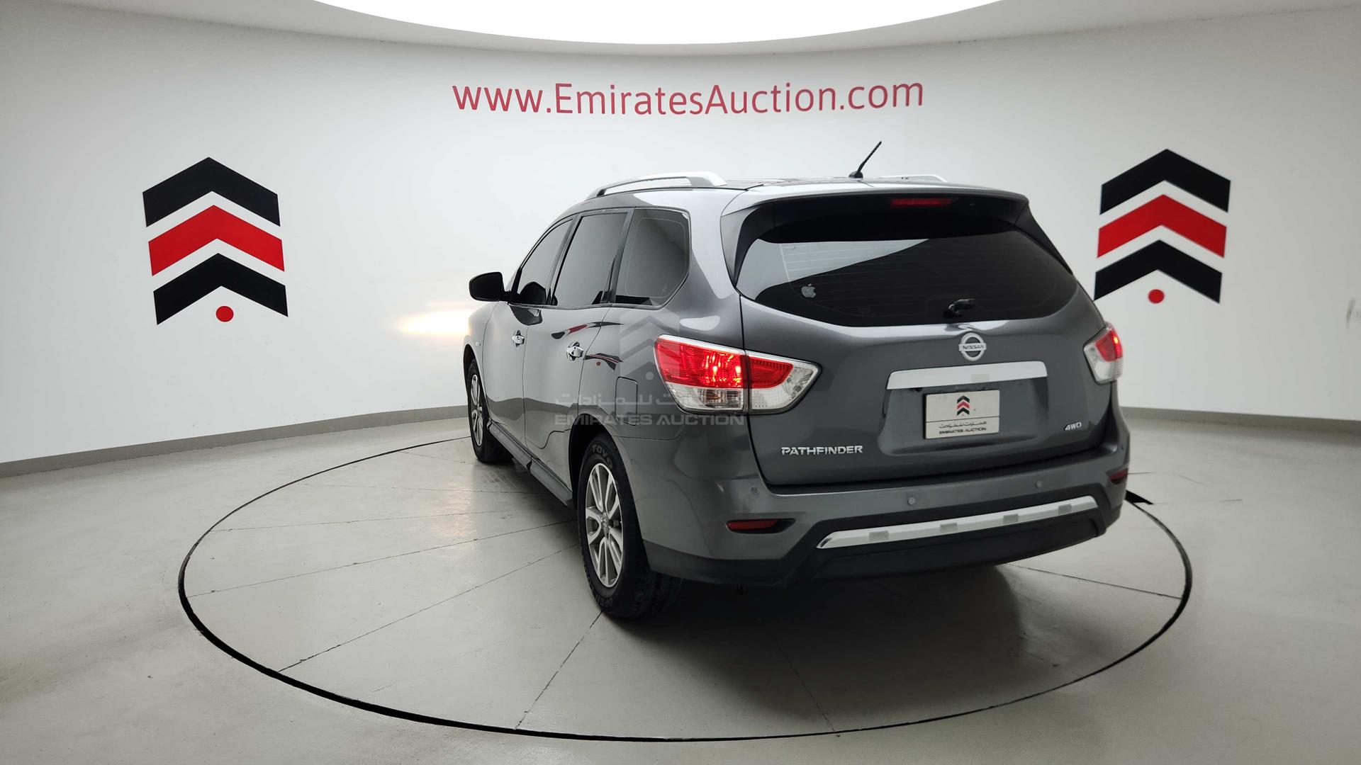 2015 NISSAN PATHFINDER VIN: 5N1AR2M54FC704037