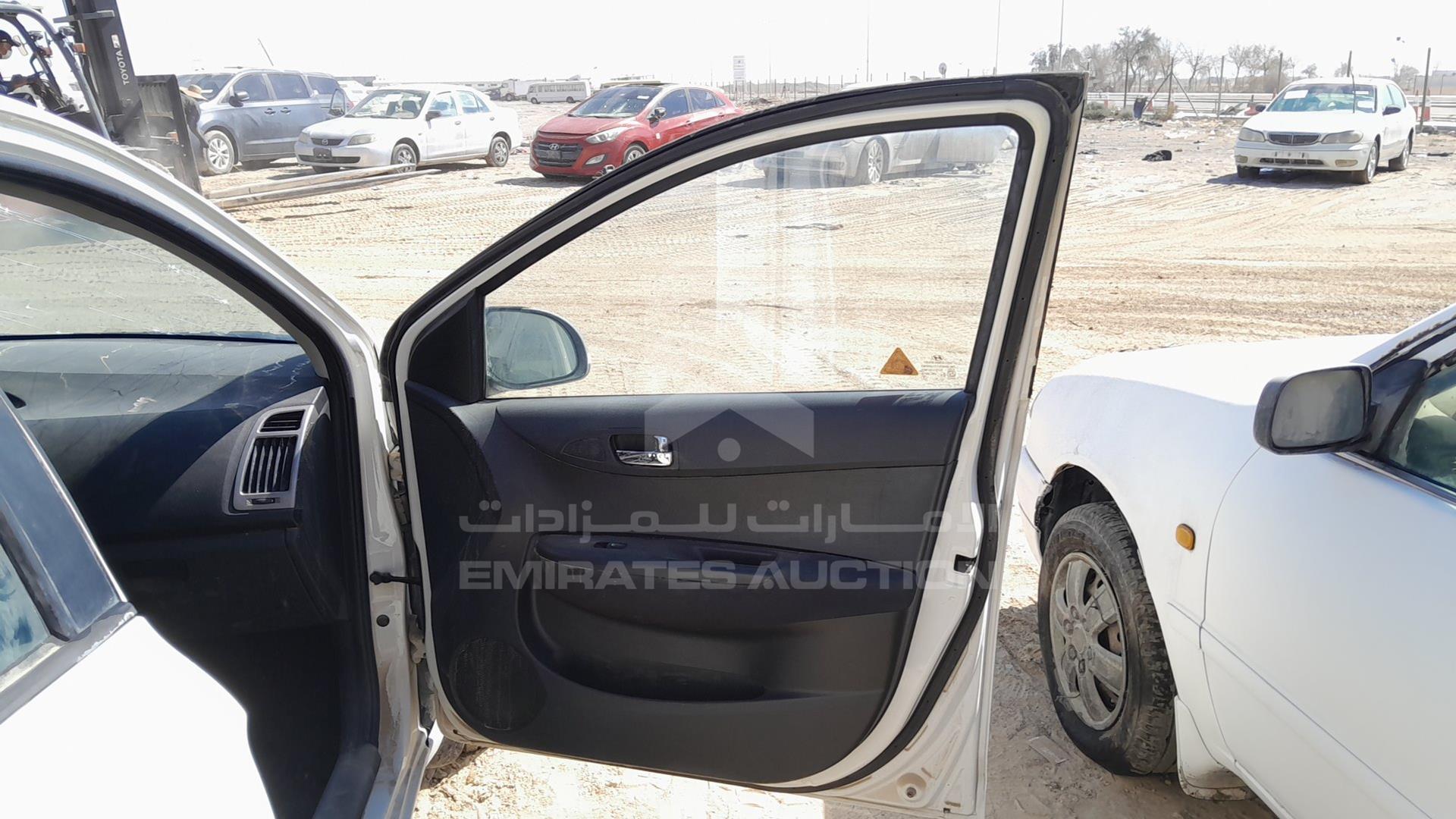 2013 HYUNDAI I20 VIN: MALBB51C9DM415869