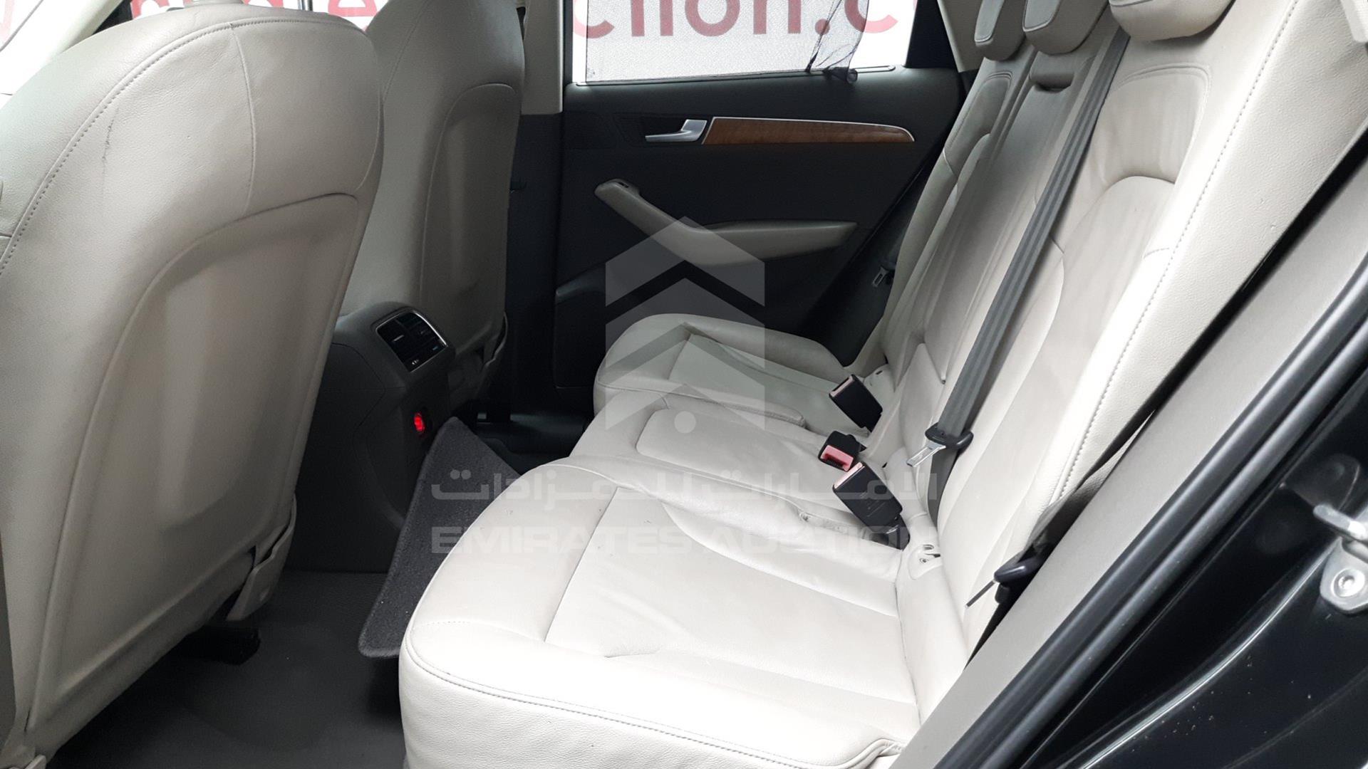 2010 AUDI Q5 VIN: WAUCKC8R0AA045458
