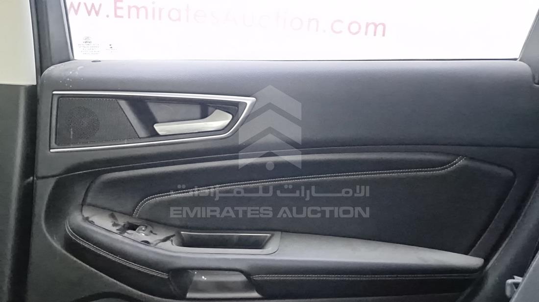 فورد ايدج 2016 — الباب الخلفي الأيمن — صورة 27
