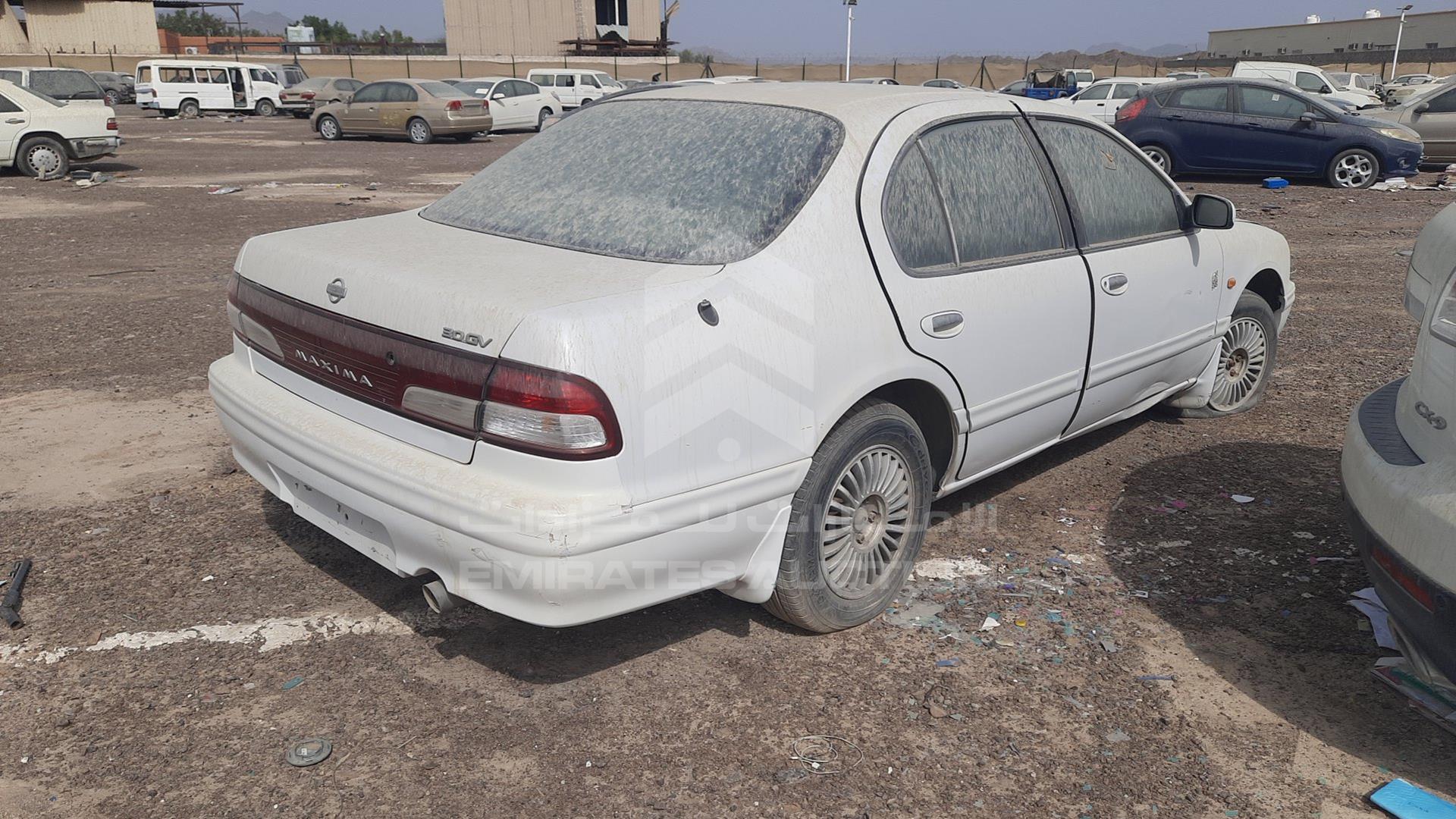 0 NISSAN MAXIMA VIN: JN1CCUA32Z0090543