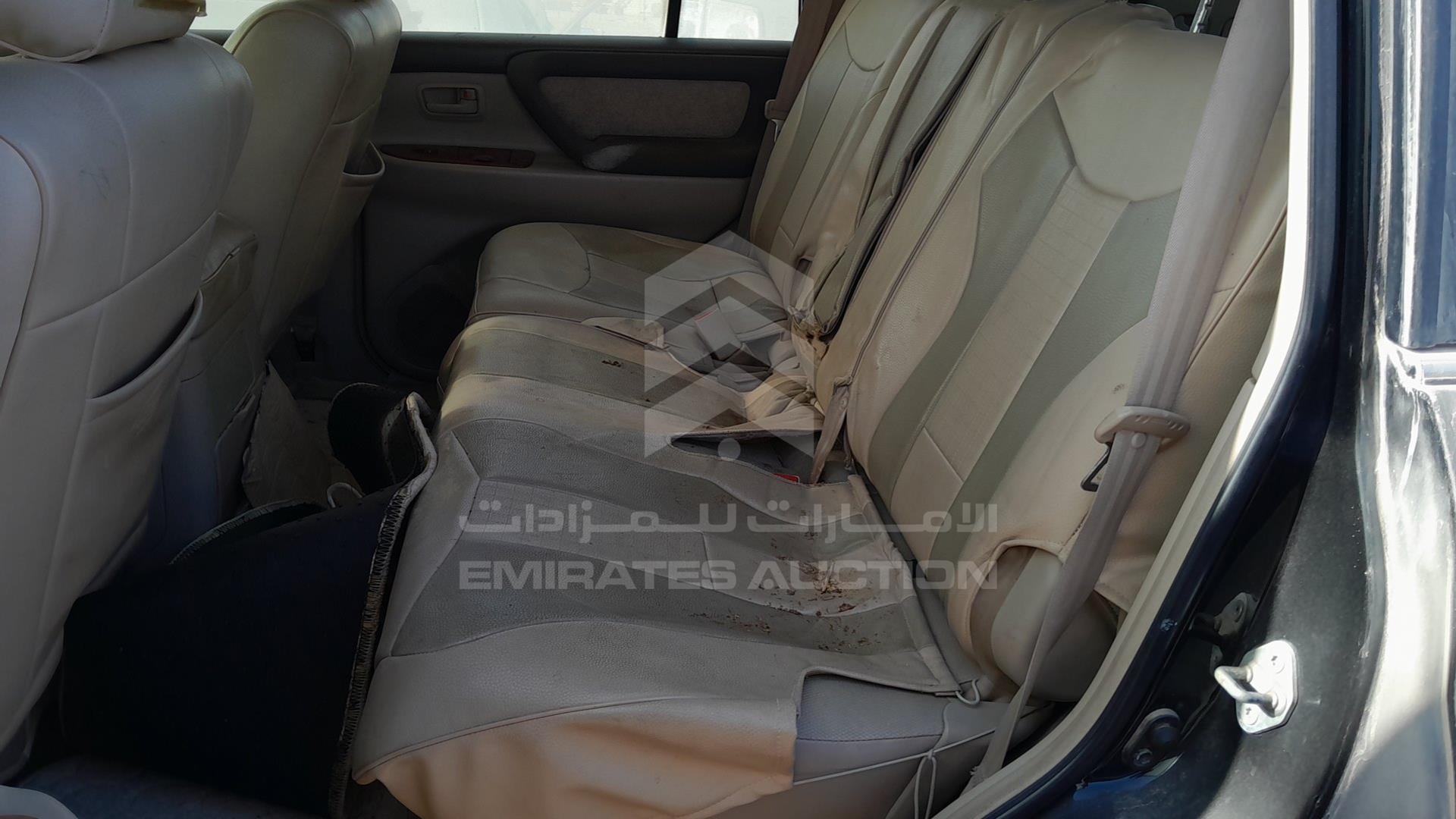2004 TOYOTA LAND CRUISER VIN: JTEHJ09J445090852