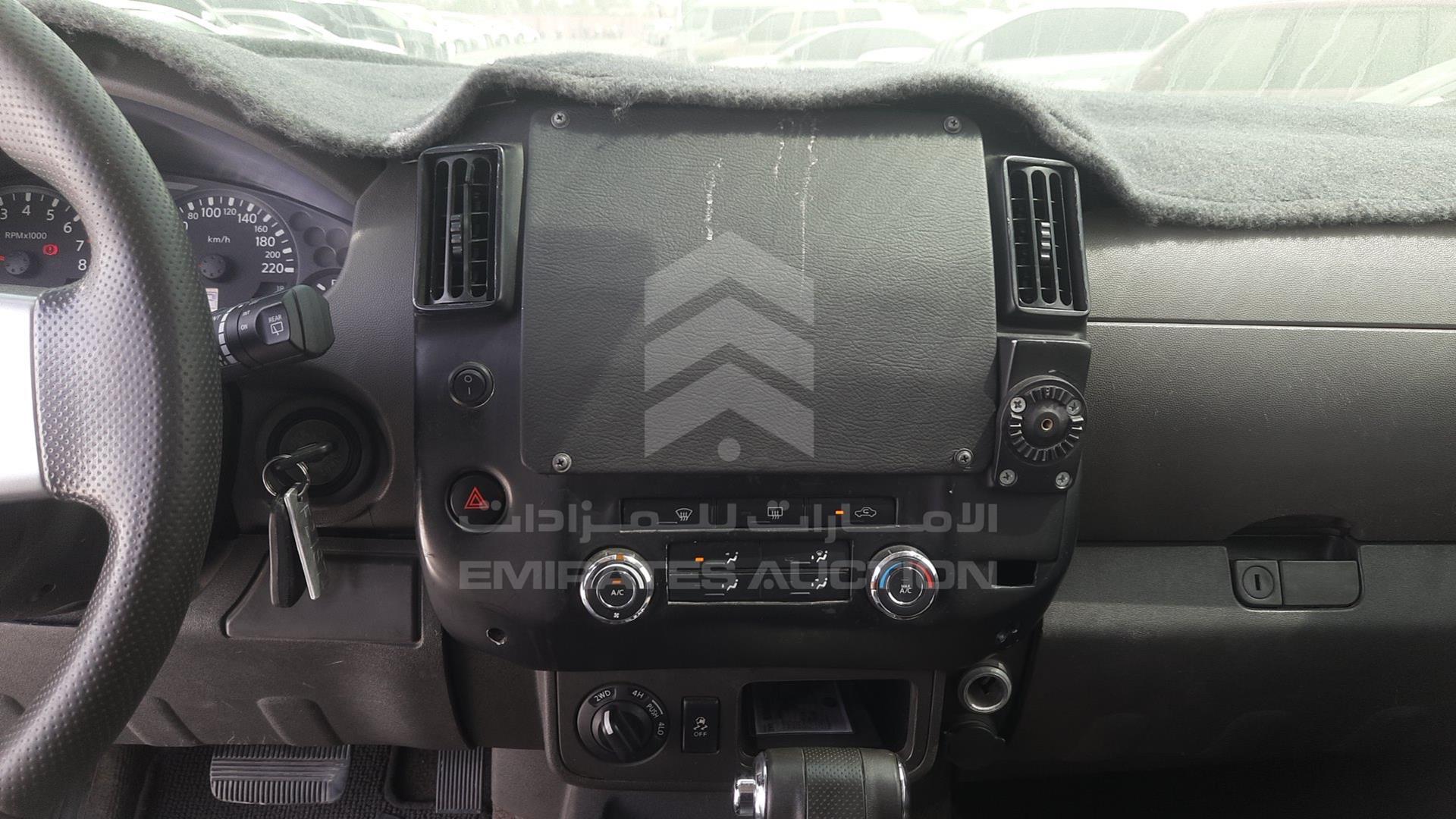 2013 NISSAN XTERRA VIN: 5N1AN0N61DN812382