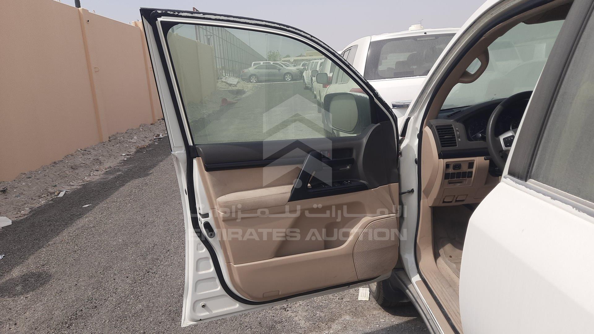 2013 TOYOTA LAND CRUISER VIN: JTMDU09J0D5065408