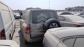 2004 Mitsubishi Pajero — Rear Left Angle — Photo 5 — Thumbnail