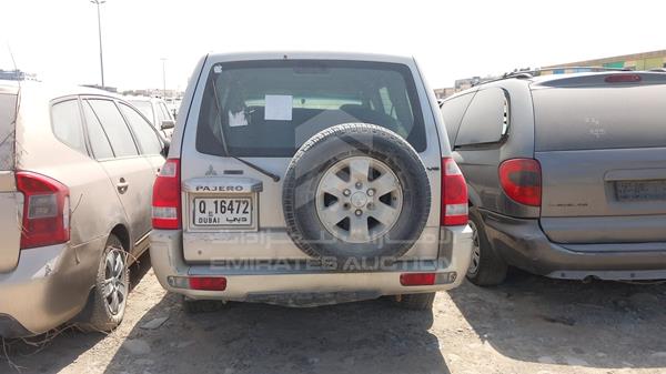 JMYLRV73W4J706281 Mitsubishi Pajero