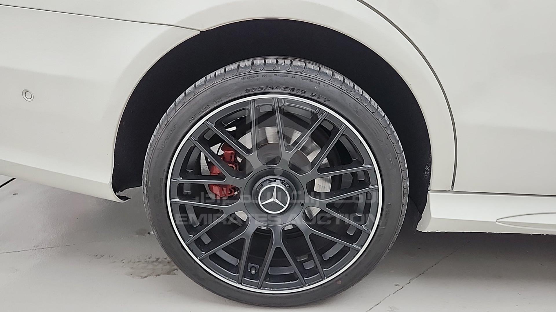 2010 MERCEDES E 300 VIN: WDDHF5EB7AA258364