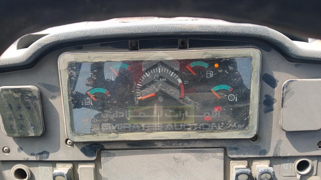 2013 Caterpillar 950H — Speedometer & RPM Gauges — Photo 17