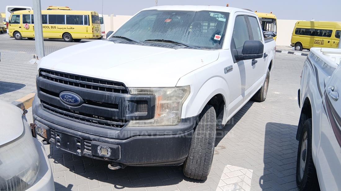 فورد اف 150 2019 — الزاوية الأمامية اليسرى — صورة 6