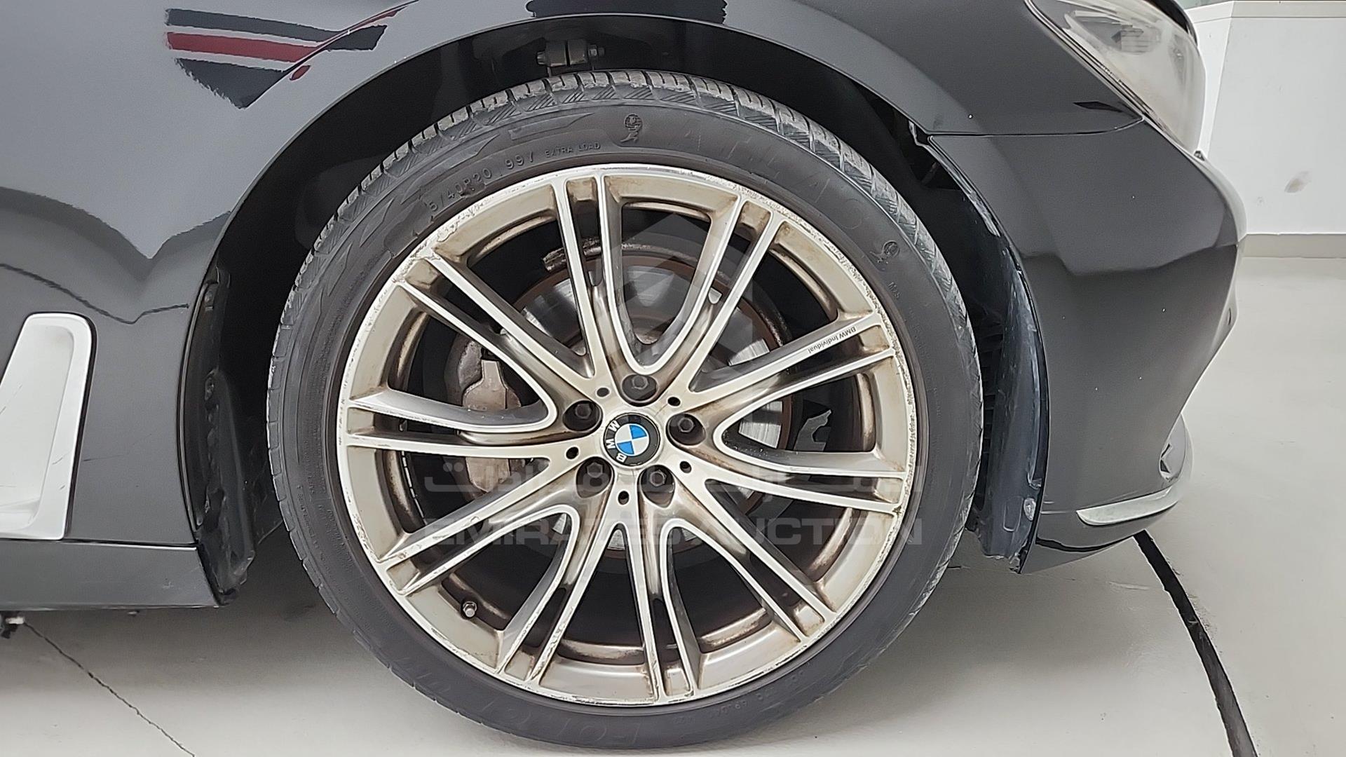 2017 BMW 730 VIN: WBA7E0107HG662382