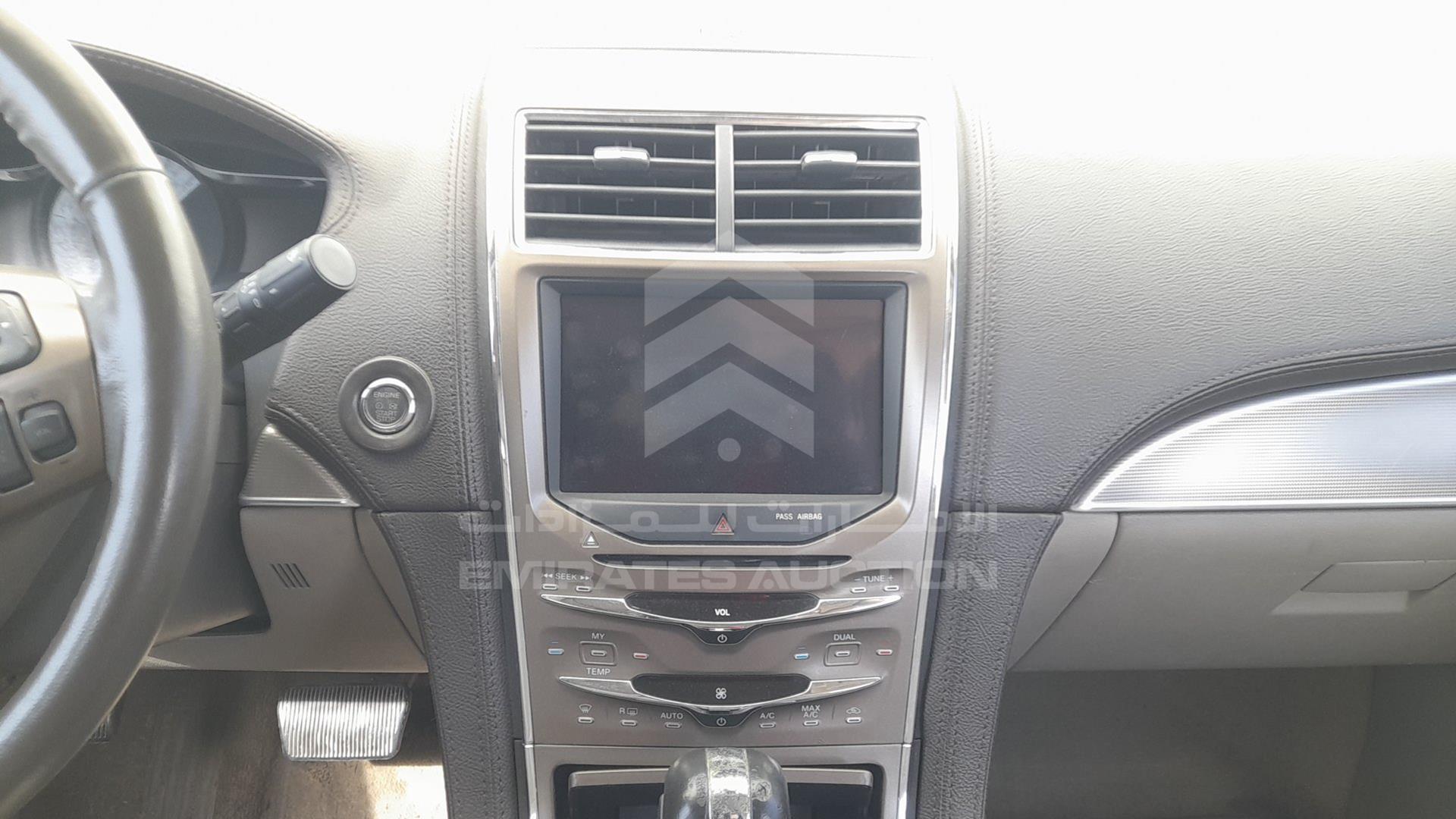 2011 LINCOLN MKX VIN: 2LMDJ8JKXBBJ10858