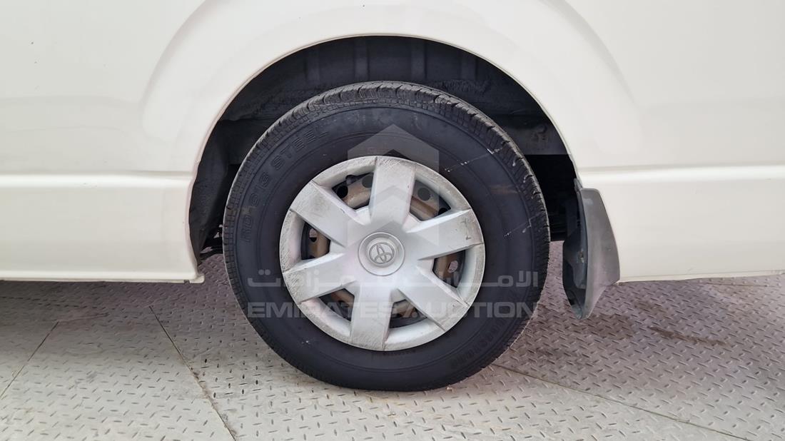 2013 Toyota Hiace — Rear Left Tyre — Photo 33
