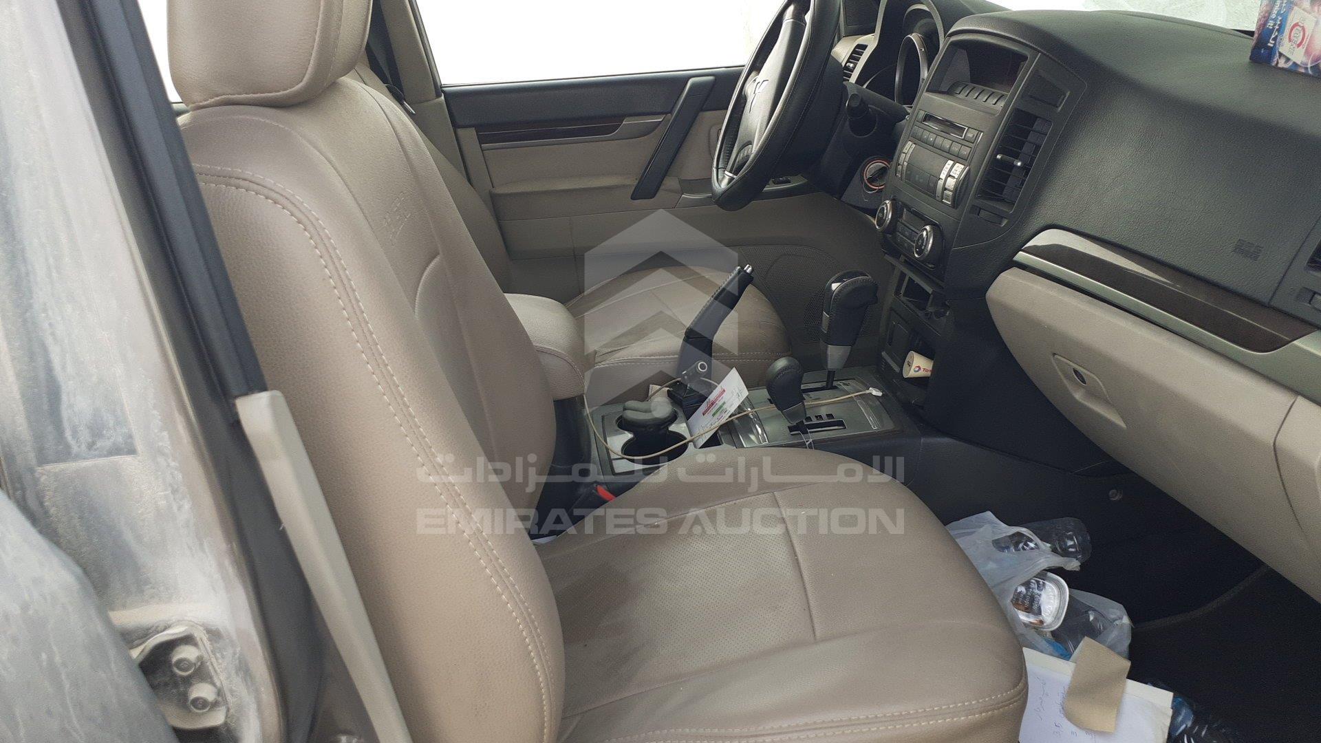 JMYLRV95WDJ708656 - 2013 Mitsubishi Pajero - #351548