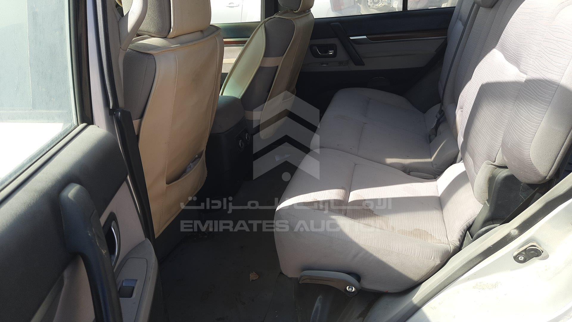 JMYLRV93W9J704746 - 2009 Mitsubishi Pajero - #459697