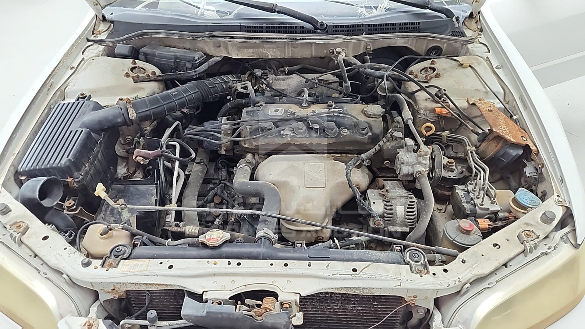 1998 HONDA ACCORD VIN: 1HGCG5656WA200748