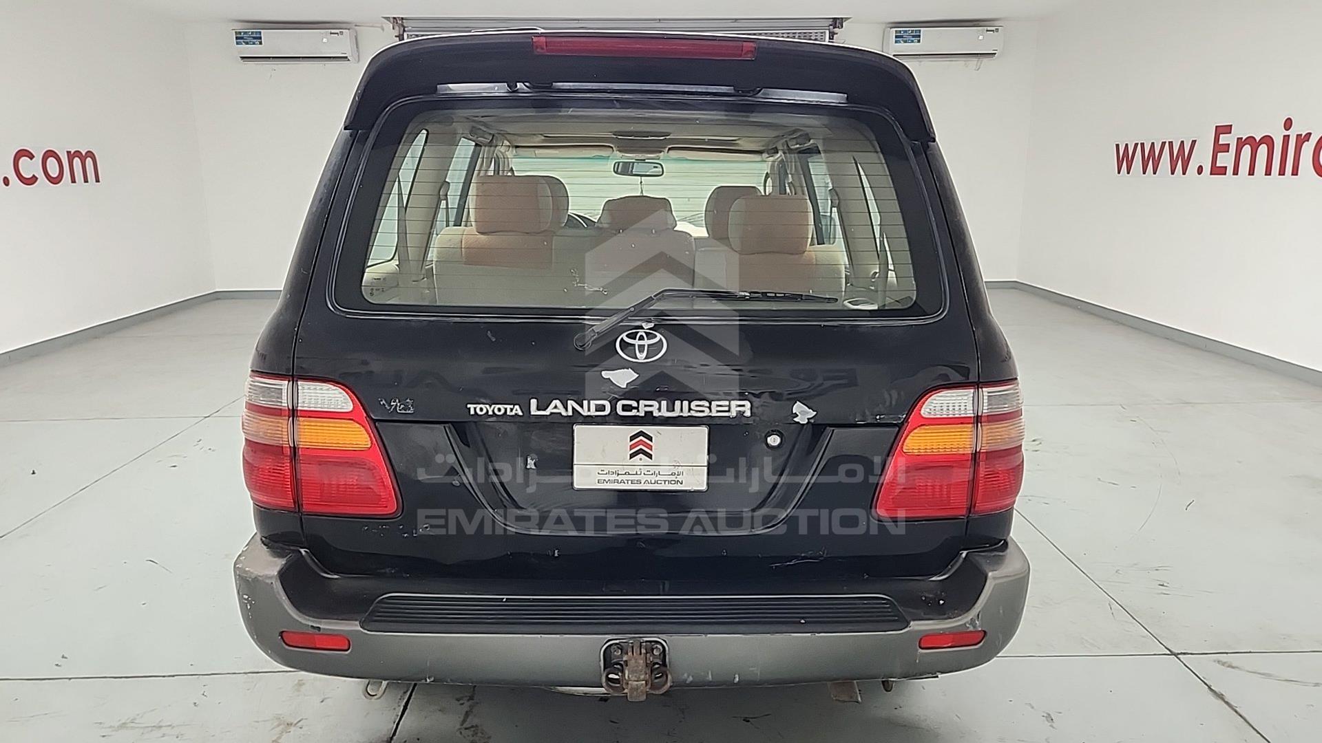 2001 TOYOTA LAND CRUISER VIN: JTEHT05J112007472