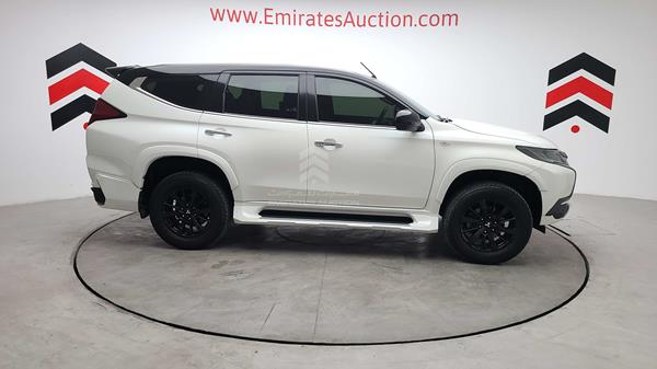 MMEMC71X6KH011440 Mitsubishi Montero