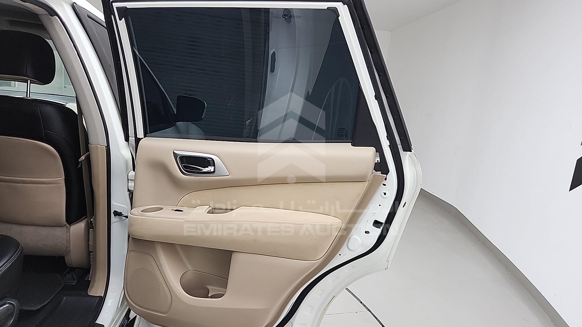2019 NISSAN PATHFINDER VIN: 5N1CR2M84KC578937