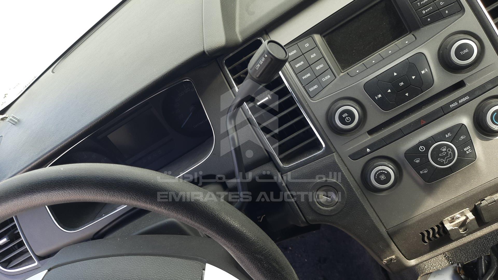 2014 FORD TAURUS VIN: 1FAHP2MT2EG184361