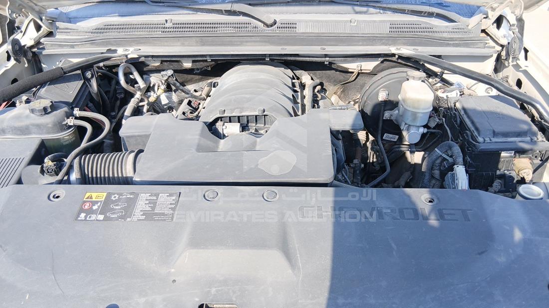 2019 Chevrolet Suburban — Engine Bay — Photo 27